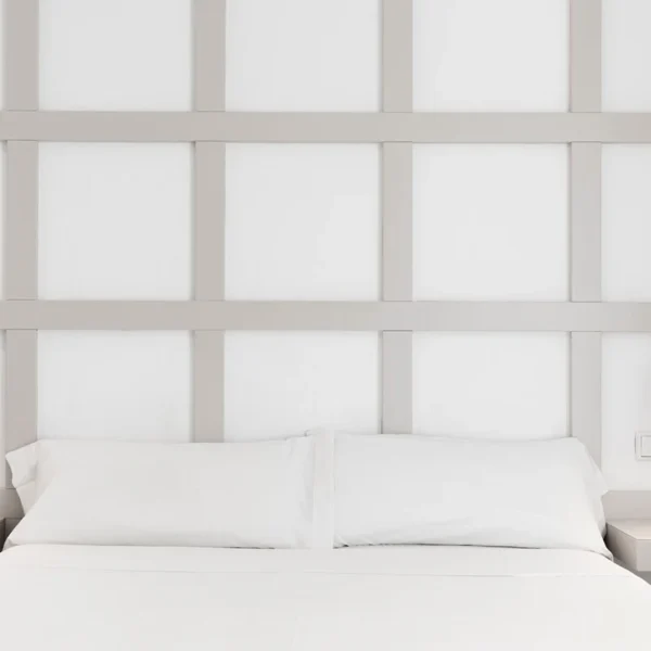Bed Walls Pro One